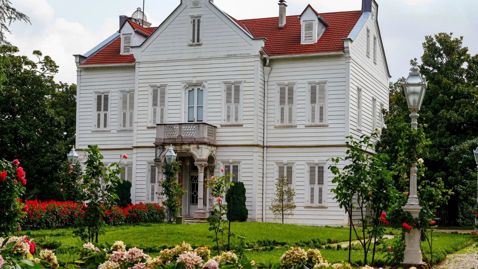 Maslak Pavilions