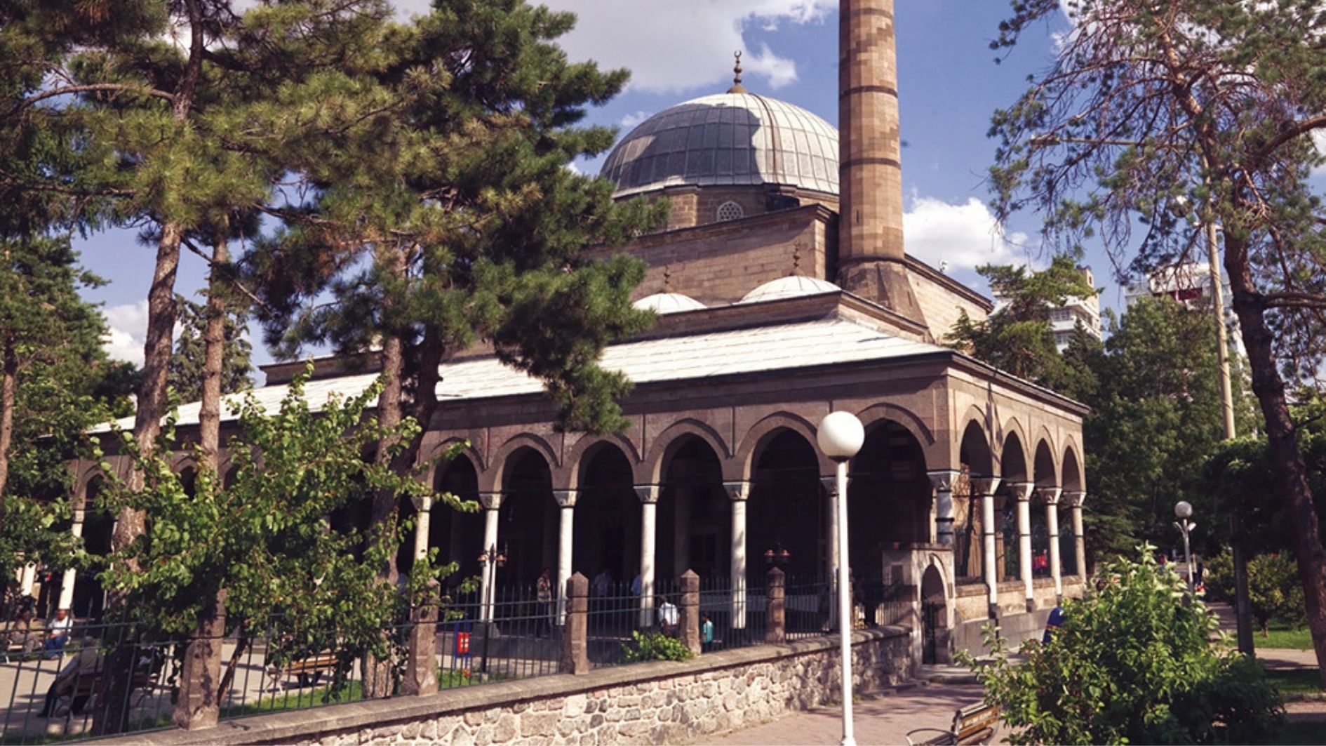 Kurşunlu Mosque
