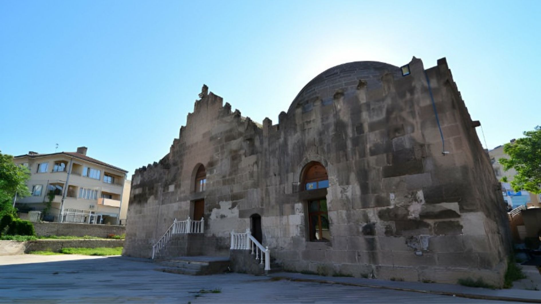 Zinciriye Madrasa
