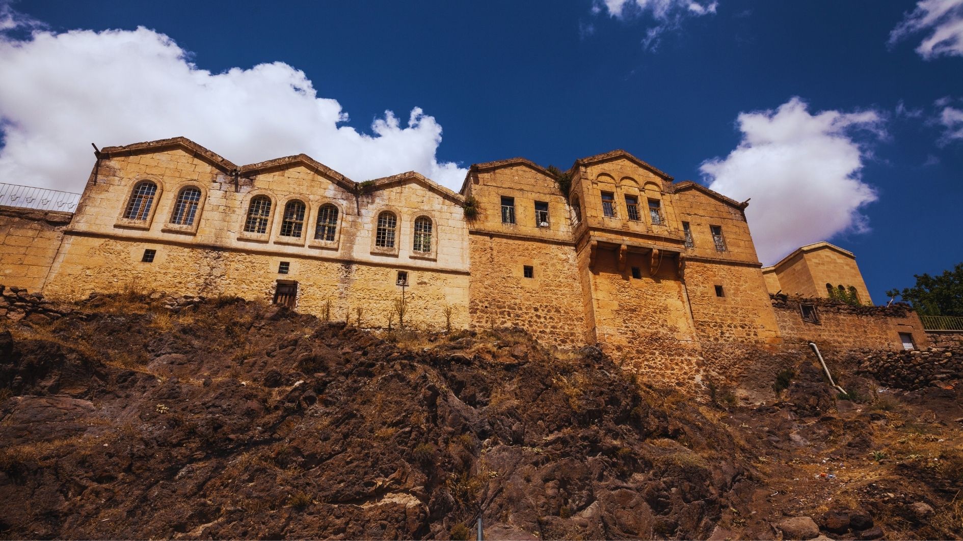 Güzelyurt