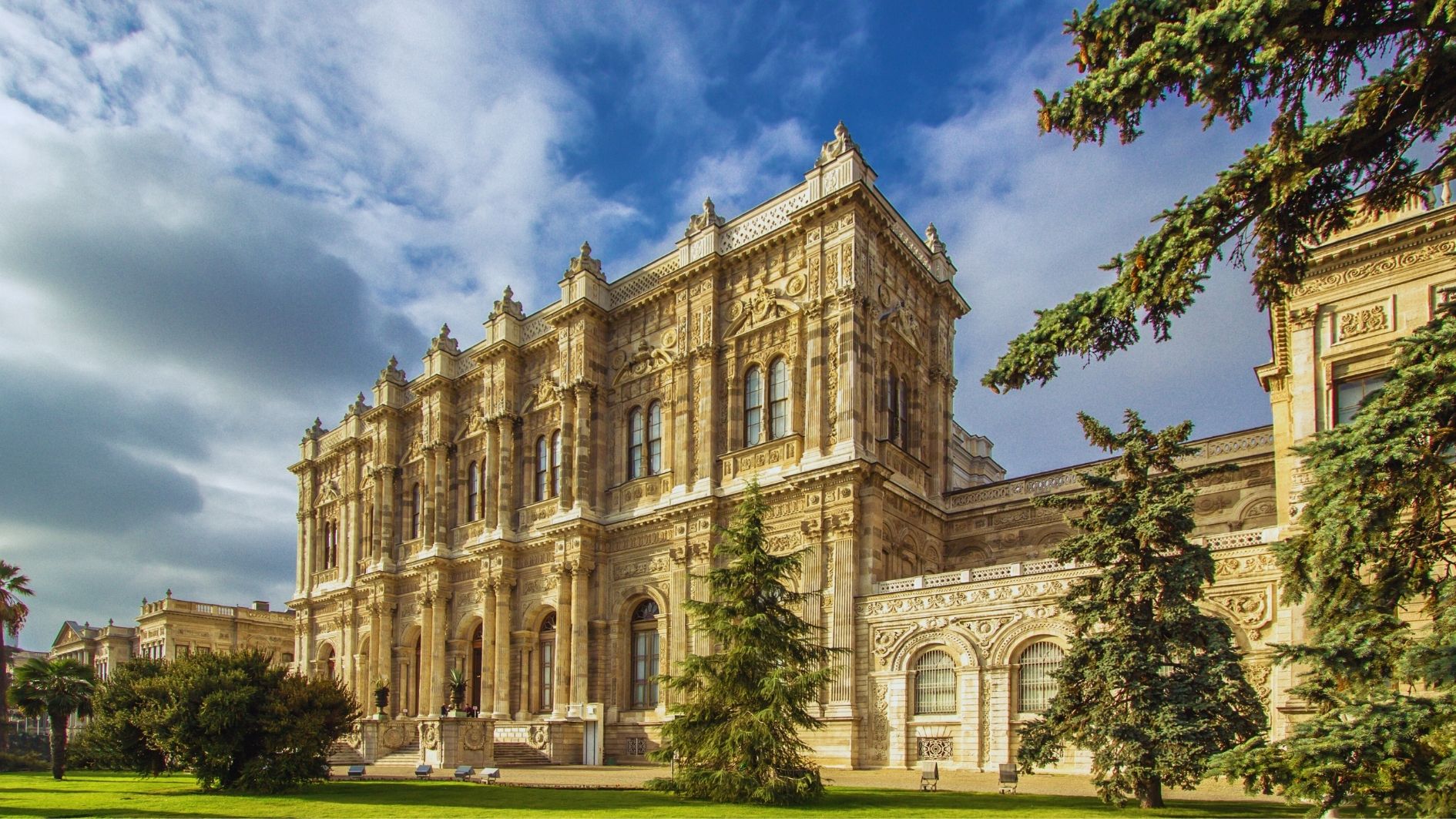 Dolmabahçe Palace